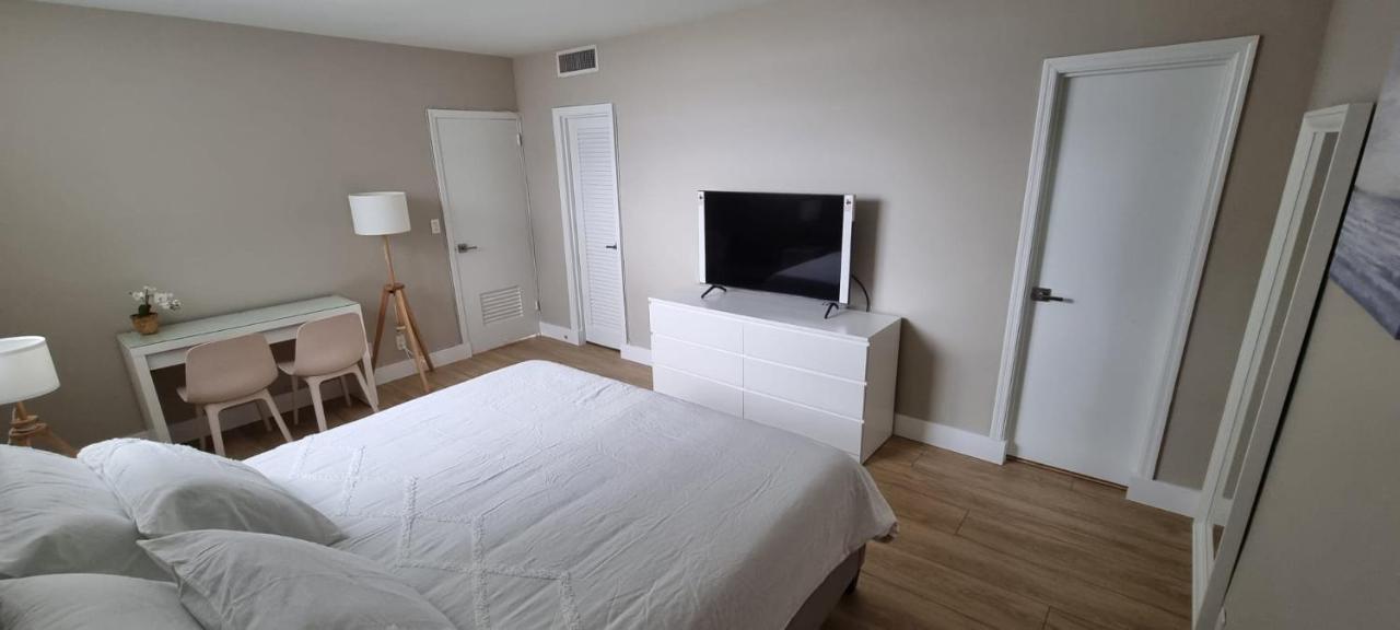 הוליווד New Luxury Apartment 2Br 2Ba Direct Beach Access מראה חיצוני תמונה
