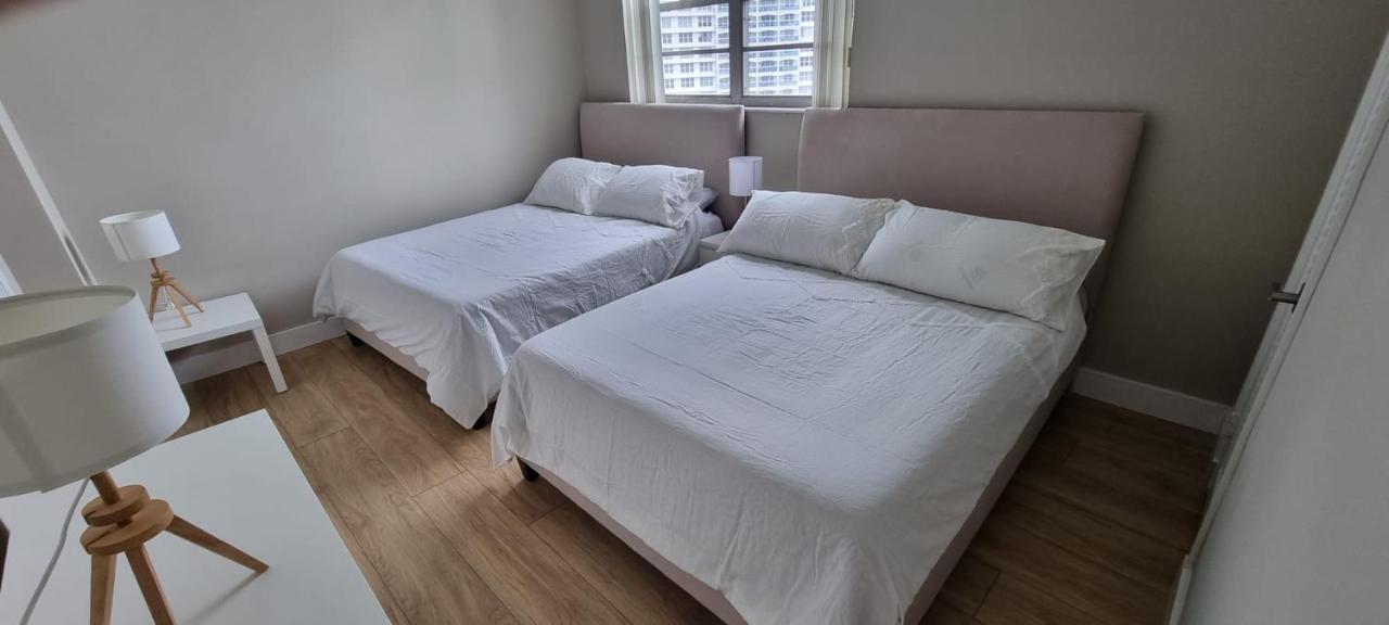 הוליווד New Luxury Apartment 2Br 2Ba Direct Beach Access מראה חיצוני תמונה